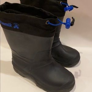 Kids Black Snow Boats